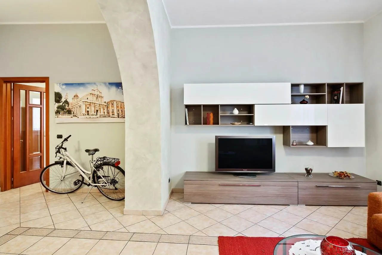Central Balcony Apartment Catania Italy
